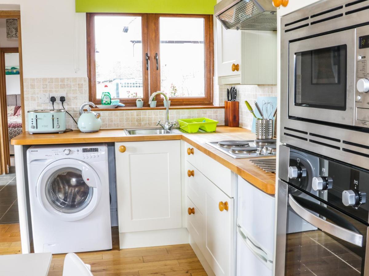 Acorn Cottage 2 Petton Екстер'єр фото